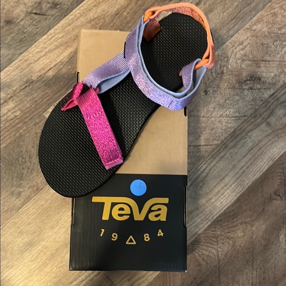 women’s size 8 Teva original universal 1984 Velcro Sandals pink, orange purple - Picture 1 of 7